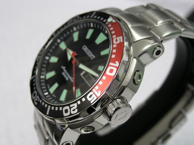 Orient300M_02.jpg